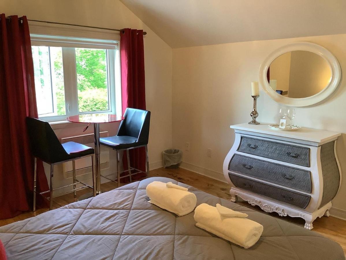 Les Saisons Du Fleuve Bed and Breakfast Lotbiniere Exterior foto